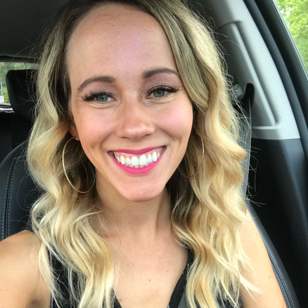 Meet your Posher, Lisa